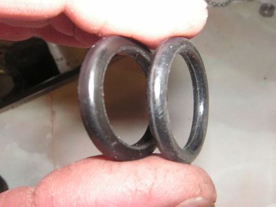 Mono ms3 old and new o ring.JPG